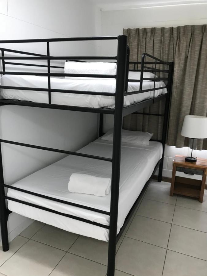 Apartmán Ocean Breeze Units Bowen Exteriér fotografie